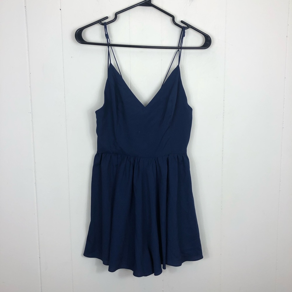 NWT UO Kimchi Blue Navy Romper Sz‎ 6